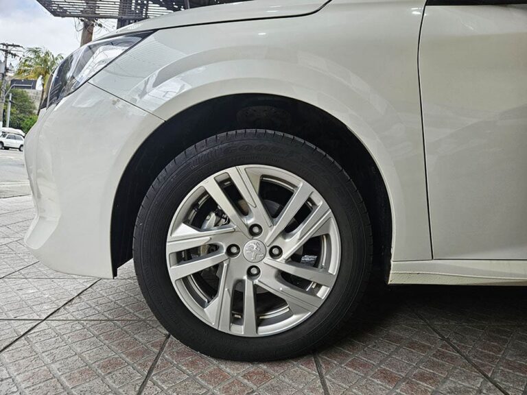 5-PEUGEOT-208-1.6-16V-FLEX-ACTIVE-AT6-BRANCO-2024-RR-AUTOMOVEIS-LOJA-DE-CARROS-FREGUESIA-DO-O-AVENIDA-PETRONIO-PORTELA