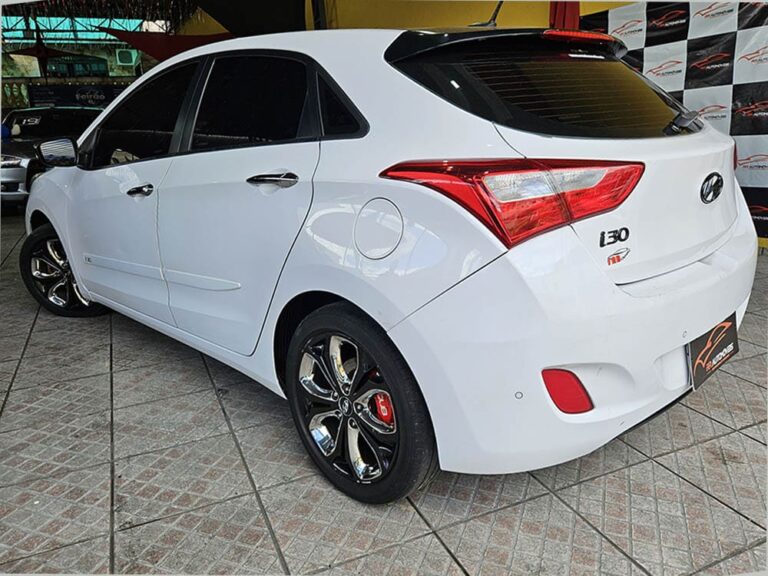 6-HYUNDAI-I30-1.8-16V-AUTOMATICO-BRANCO-2016-RR-AUTOMOVEIS-LOJA-DE-CARROS-FREGUESIA-DO-O-AVENIDA-PETRONIO-PORTELA