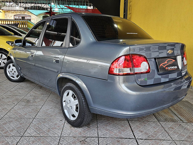 4-CHEVROLET-CORSA-CLASSIC-LIFE-LS-1.0-VHC-FLEX-MEC-CINZA-2013-RR-AUTOMOVEIS-LOJA-DE-CARROS-FREGUESIA-DO-O-AVENIDA-PETRONIO-PORTELA