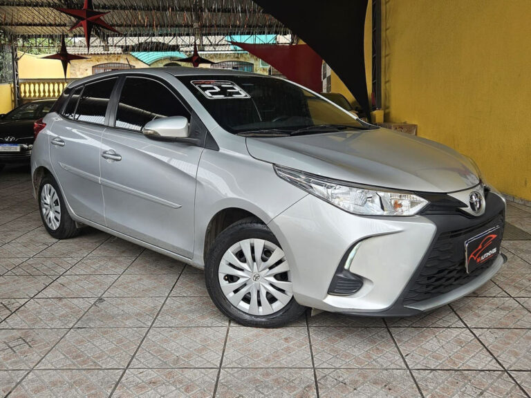 1-TOYOTA-YARIS-XL-1.5-FLEX-16V-AUTOMATICO-2023-PRATA-RR-AUTOMOVEIS-LOJA-DE-CARROS-FREGUESIA-DO-O-AVENIDA-PETRONIO-PORTELA