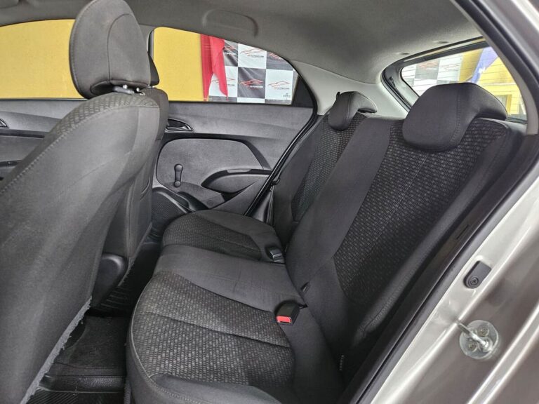10-HYUNDAI-HB20-COMFORT-1.0-FLEX-12V-MANUAL-2017-RR-AUTOMOVEIS-LOJA-DE-CARROS-FREGUESIA-DO-O-AVENIDA-PETRONIO-PORTELA