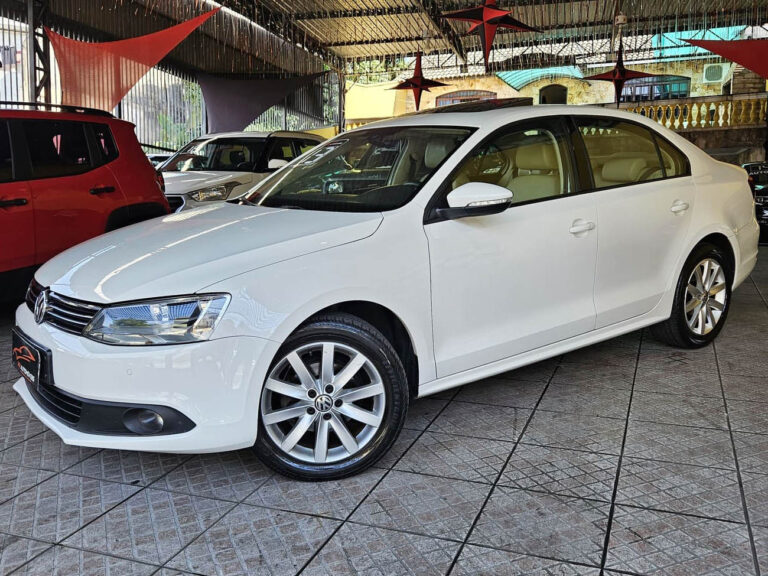 3-VOLKSWAGEN-JETTA-2.0-COMFORTLINE-FLEX-4P-MANUAL-BRANCO-2013-RR-AUTOMOVEIS-LOJA-DE-CARROS-FREGUESIA-DO-O-AVENIDA-PETRONIO-PORTELA