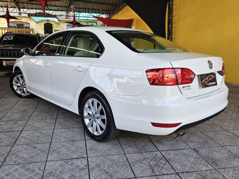 4-VOLKSWAGEN-JETTA-2.0-COMFORTLINE-FLEX-4P-MANUAL-BRANCO-2013-RR-AUTOMOVEIS-LOJA-DE-CARROS-FREGUESIA-DO-O-AVENIDA-PETRONIO-PORTELA