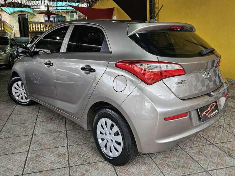 6-HYUNDAI-HB20-COMFORT-1.0-FLEX-12V-MANUAL-2017-RR-AUTOMOVEIS-LOJA-DE-CARROS-FREGUESIA-DO-O-AVENIDA-PETRONIO-PORTELA