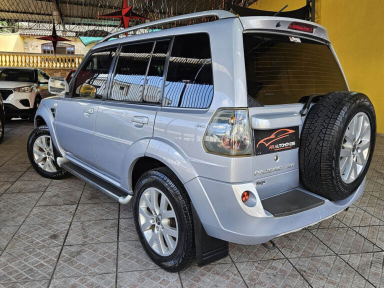 6-MITSUBISHI-PAJERO-TR4-2.0-4X4-16V-FLEX-4P-MANUAL-PRATA-2010-RR-AUTOMOVEIS-LOJA-DE-CARROS-FREGUESIA-DO-O-AVENIDA-PETRONIO-PORTELA