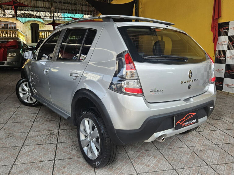 6-RENAULT-SANDERO-STEPWAY-HI-FLEX-1.6-16V-AUTOMATICO-2013-PRATA-RR-AUTOMOVEIS-LOJA-DE-CARROS-FREGUESIA-DO-O-AVENIDA-PETRONIO-PORTELA
