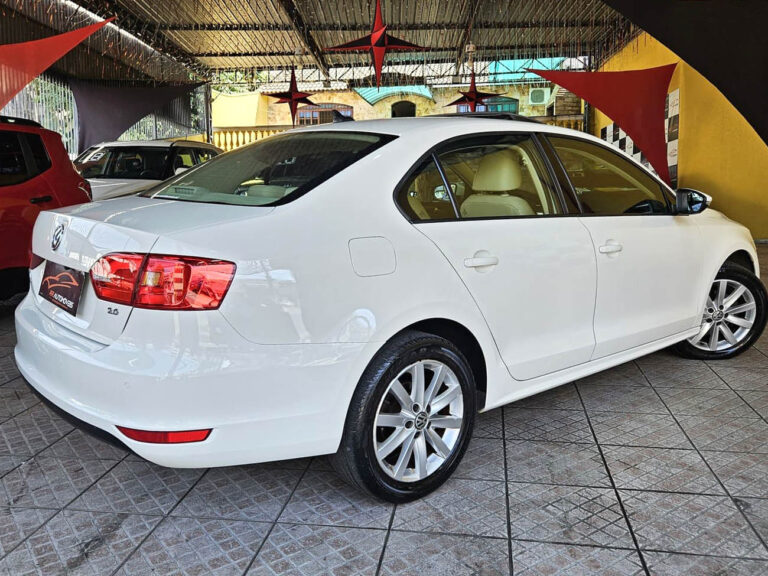6-VOLKSWAGEN-JETTA-2.0-COMFORTLINE-FLEX-4P-MANUAL-BRANCO-2013-RR-AUTOMOVEIS-LOJA-DE-CARROS-FREGUESIA-DO-O-AVENIDA-PETRONIO-PORTELA