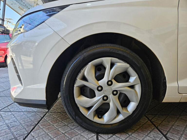 7-HYUNDAI-HB20-COMFORT-1.0-FLEX-12V-MANUAL-BRANCO-2023-RR-AUTOMOVEIS-LOJA-DE-CARROS-FREGUESIA-DO-O-AVENIDA-PETRONIO-PORTELA