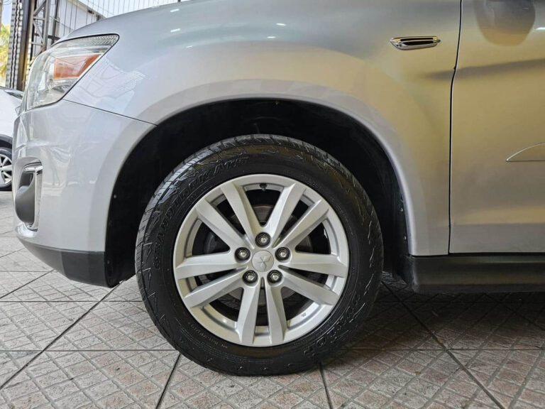 7-MITSUBISHI-ASX-2.0-16V-4X4-160CV-AUTOMATICO-2013-RR-AUTOMOVEIS-LOJA-DE-CARROS-FREGUESIA-DO-O-AVENIDA-PETRONIO-PORTELA