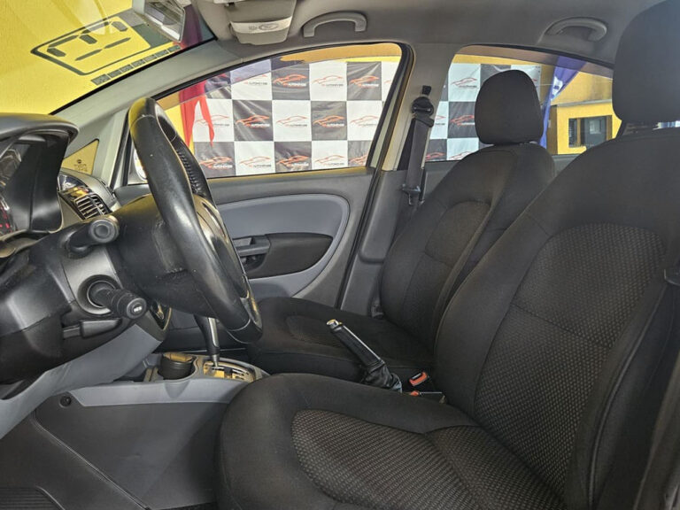 9-FIAT-LINEA-1.8-ESSENCE-16V-FLEX-4P-MANUAL-PRATA-2013-RR-AUTOMOVEIS-LOJA-DE-CARROS-FREGUESIA-DO-O-AVENIDA-PETRONIO-PORTELA