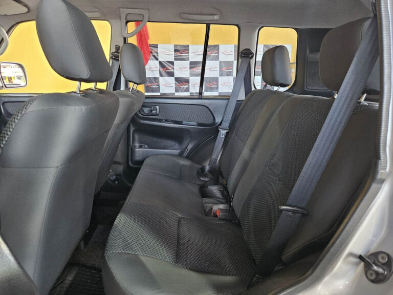 9-MITSUBISHI-PAJERO-TR4-2.0-4X4-16V-FLEX-4P-MANUAL-PRATA-2010-RR-AUTOMOVEIS-LOJA-DE-CARROS-FREGUESIA-DO-O-AVENIDA-PETRONIO-PORTELA
