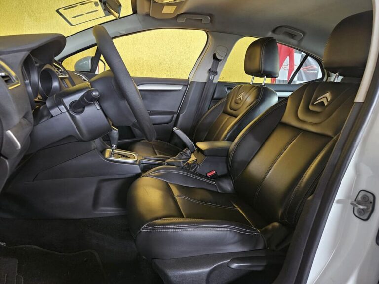 9-CITROEN-C4-LOUNGE-ORIGINE-1.6-TURBO-FLEX-AUTOMATICO-2017-BRANCO-RR-AUTOMOVEIS-LOJA-DE-CARROS-FREGUESIA-DO-O-AVENIDA-PETRONIO-PORTELA