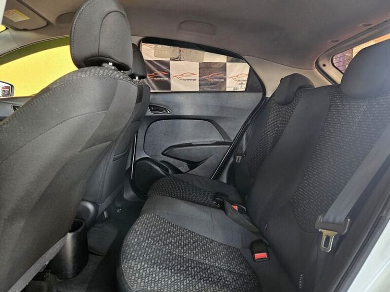 10-HYUNDAI-HB20-1.0-COMFORT-PLUS-FLEX-12V-MANUAL-2018-RR-AUTOMOVEIS-LOJA-DE-CARROS-FREGUESIA-DO-O-AVENIDA-PETRONIO-PORTELA