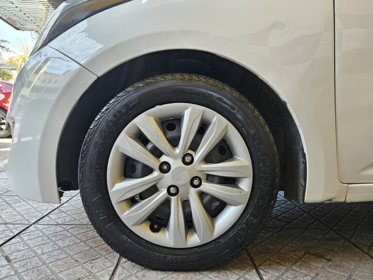 7-HYUNDAI-HB20-1.0-COMFORT-PLUS-FLEX-12V-MANUAL-2018-RR-AUTOMOVEIS-LOJA-DE-CARROS-FREGUESIA-DO-O-AVENIDA-PETRONIO-PORTELA