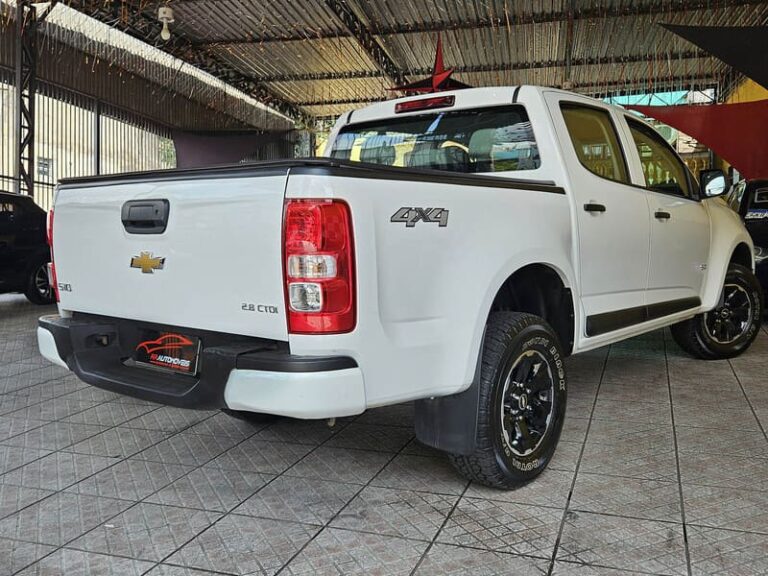 6-CHEVROLET-S10-2.8-LS-TDI-4X4-DIESEL-BRANCO-2023-RR-AUTOMOVEIS-LOJA-DE-CARROS-OSASCO-AVENIDA-VISCONTE-DE-NOVA-GRANADA