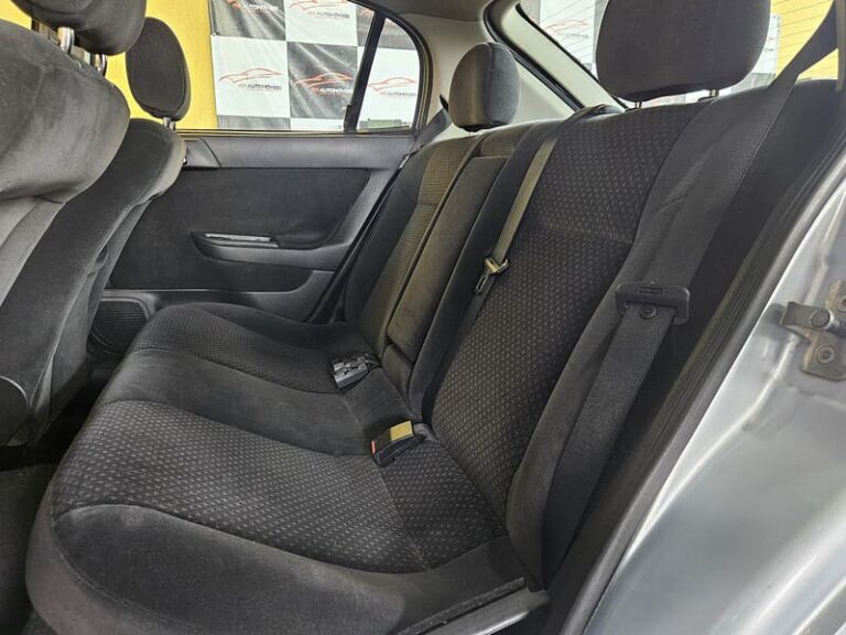 10-CHEVROLET-ASTRA-SEDAN-2.0.ADVATANGE-8V-FLEX-MANUAL-2011-PRATA-RR-AUTOMOVEIS-LOJA-DE-CARROS-FREGUESIA-DO-O-AVENIDA-PETRONIO-PORTELA