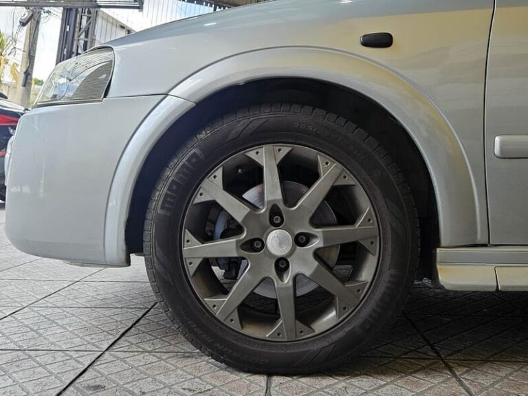 7-CHEVROLET-ASTRA-SEDAN-2.0.ADVATANGE-8V-FLEX-MANUAL-2011-PRATA-RR-AUTOMOVEIS-LOJA-DE-CARROS-FREGUESIA-DO-O-AVENIDA-PETRONIO-PORTELA