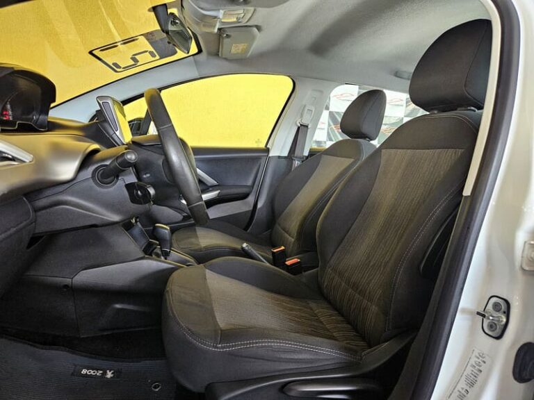 9-PEUGEOT-2008-ALLURE-PACK-1.6-FLEX-16V-AUTOMATICO-2021-BRANCO-RR-AUTOMOVEIS-LOJA-DE-CARROS-FREGUESIA-DO-O-AVENIDA-PETRONIO-PORTELA