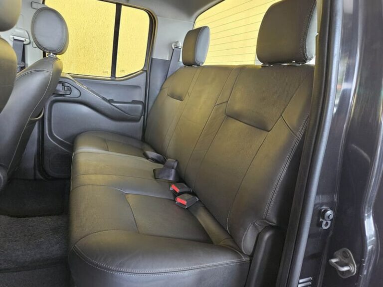 10-NISSAN-FRONTIER-2.5-LE-ATTACK-CD-4X4-TB-DIESEL-AUTOMATICO-2013-PRETO-RR-AUTOMOVEIS-LOJA-DE-CARROS-FREGUESIA-DO-O-AVENIDA-PETRONIO-PORTELA