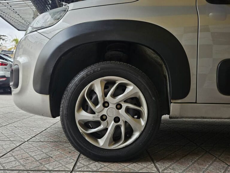 7-FIAT-UNO-1.0-WAY-EVO-FIRE-FLEX-MANUAL-PRATA-2016-RR-AUTOMOVEIS-LOJA-DE-CARROS-FREGUESIA-DO-O-AVENIDA-PETRONIO-PORTELA