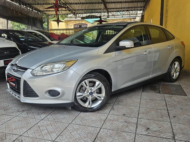 3-FORD-FOCUS-SEDAN-2.0-16V-FLEX-AUTOMÁTICO-PRATA-2014-RR-AUTOMOVEIS-LOJA-DE-CARROS-FREGUESIA-DO-O-AVENIDA-PETRONIO-PORTELA