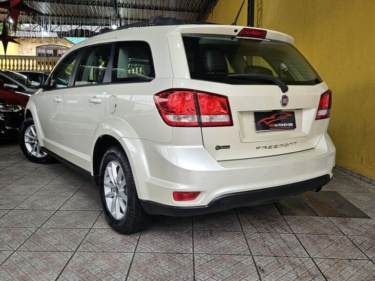6-FIAT-FREEMONT-2.4-PRECISION-16V-AUTOMATICO-BRANCO-2014-RR-AUTOMOVEIS-LOJA-DE-CARROS-FREGUESIA-DO-O-AVENIDA-PETRONIO-PORTELA