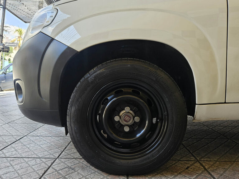 7-FIAT-FIORINO-1.4-ENDURANCE-EVO-MANUAL-BRANCO-2021-RR-AUTOMOVEIS-LOJA-DE-CARROS-FREGUESIA-DO-O-AVENIDA-PETRONIO-PORTELA