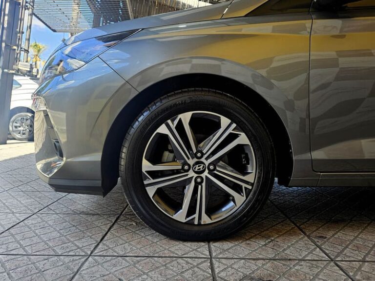 7-HYUNDAI-HB20S-1.0-PLATINUM-FLEX-12V-AUTOMATICO-CINZA-2025-RR-AUTOMOVEIS-LOJA-DE-CARROS-FREGUESIA-DO-O-AVENIDA-PETRONIO-PORTELA