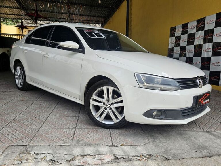 1-VOLKSWAGEN-JETTA-2.0-COMFORTLINE-FLEX-8V-AUTOMATICO-BRANCO-2013-RR-AUTOMOVEIS-LOJA-DE-CARROS-FREGUESIA-DO-O-AVENIDA-PETRONIO-PORTELA