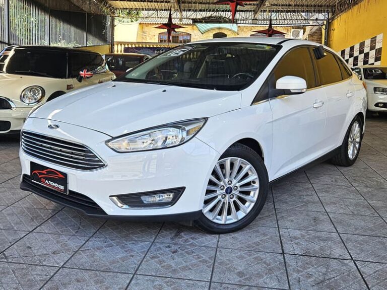 3-FORD-FOCUS-SEDAN-2.0-TITANIUM-16V-FLEX-AUTOMATICO-BRANCO-2016-RR-AUTOMOVEIS-LOJA-DE-CARROS-FREGUESIA-DO-O-AVENIDA-PETRONIO-PORTELA