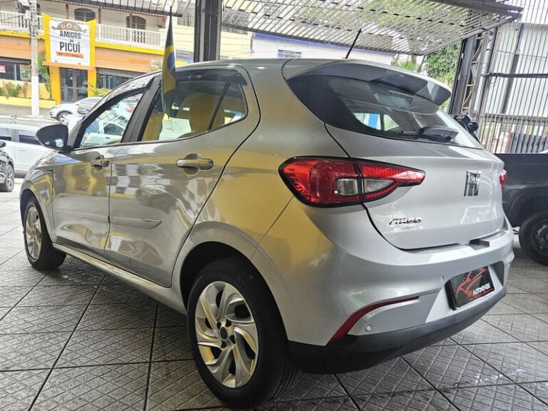 4-FIAT-ARGO-1.3-DRIVE-8V-FLEX-MANUAL-PRATA-2018-RR-AUTOMOVEIS-LOJA-DE-CARROS-FREGUESIA-DO-O-AVENIDA-PETRONIO-PORTELA