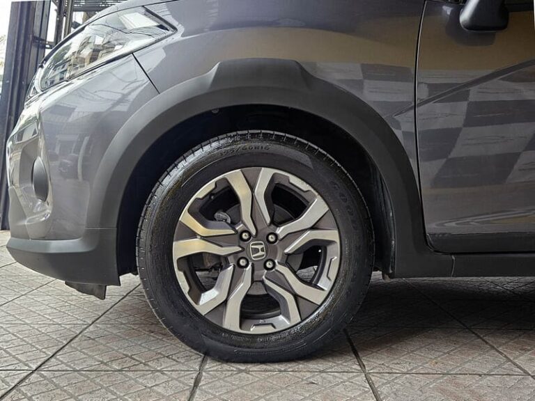 7-HONDA-WR-V-1.5-EXL-AUTOMATICO-CINZA-2019-RR-AUTOMOVEIS-LOJA-DE-CARROS-FREGUESIA-DO-O-AVENIDA-PETRONIO-PORTELA