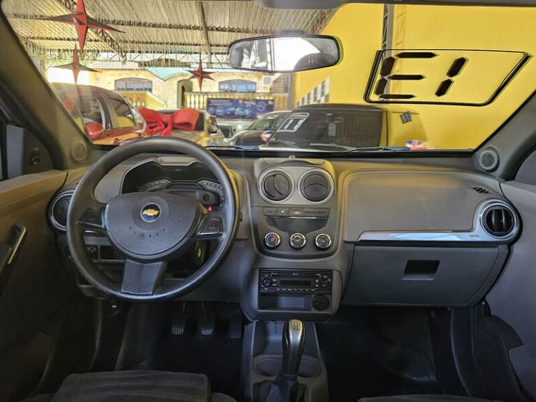 8-CHEVROLET-AGILE-1.4-LTZ-MPFI-8V-FLEXPOWER-MANUAL-PRATA-2013-RR-AUTOMOVEIS-LOJA-DE-CARROS-FREGUESIA-DO-O-AVENIDA-PETRONIO-PORTELA