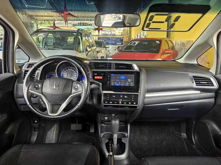 8-HONDA-WR-V-1.5-EXL-AUTOMATICO-CINZA-2019-RR-AUTOMOVEIS-LOJA-DE-CARROS-FREGUESIA-DO-O-AVENIDA-PETRONIO-PORTELA