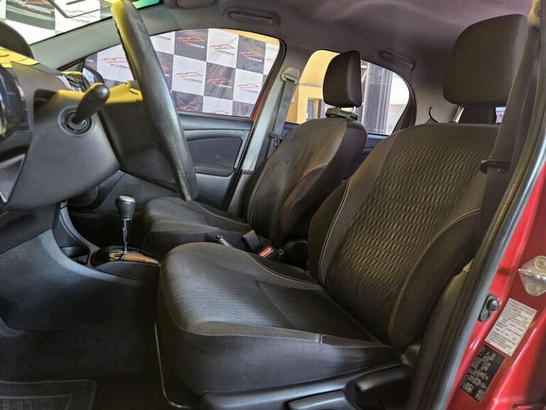 9-TOYOTA-ETIOS-1.5-READY-FLEX-16V-AUTOMÁTICO-VERMELHO-2017-RR-AUTOMOVEIS-LOJA-DE-CARROS-FREGUESIA-DO-O-AVENIDA-PETRONIO-PORTELA