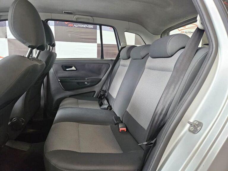 10-VOLKSWAGEN-SPACEFOX-1.6-MI-TREND-FLEX-4P-MANUAL-PRATA-2012-RR-AUTOMOVEIS-LOJA-DE-CARROS-OSASCO-AVENIDA-VISCONTE-DE-NOVA-GRANADA