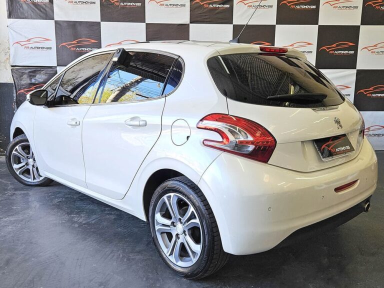 4-PEUGEOT-208-1.6-GRIFFE-AUTOMATICO-BRANCO-2014-RR-AUTOMOVEIS-LOJA-DE-CARROS-OSASCO-AVENIDA-VISCONTE-DE-NOVA-GRANADA
