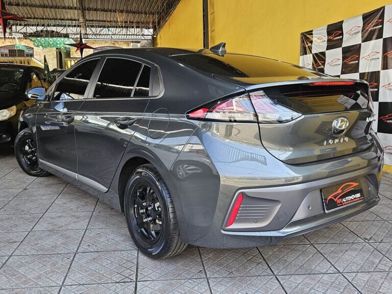 6-HYUNDAI-IONIQ-1.6-16V-HÍBRIDO-AUTOMÁTICO-CINZA-2023-RR-AUTOMOVEIS-LOJA-DE-CARROS-FREGUESIA-DO-O-AVENIDA-PETRONIO-PORTELA