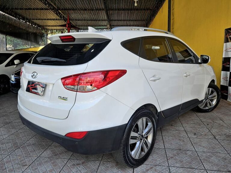6-HYUNDAI-IX35-2.0-16V-4X2-FLEX-AUTOMÁTICO-BRANCO-2017-RR-AUTOMOVEIS-LOJA-DE-CARROS-FREGUESIA-DO-O-AVENIDA-PETRONIO-PORTELA