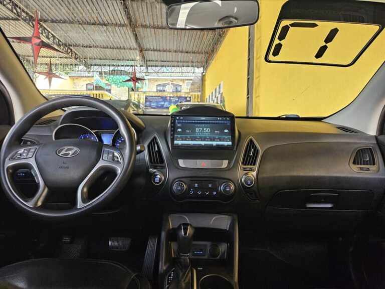 8-HYUNDAI-IX35-2.0-16V-4X2-FLEX-AUTOMÁTICO-BRANCO-2017-RR-AUTOMOVEIS-LOJA-DE-CARROS-FREGUESIA-DO-O-AVENIDA-PETRONIO-PORTELA