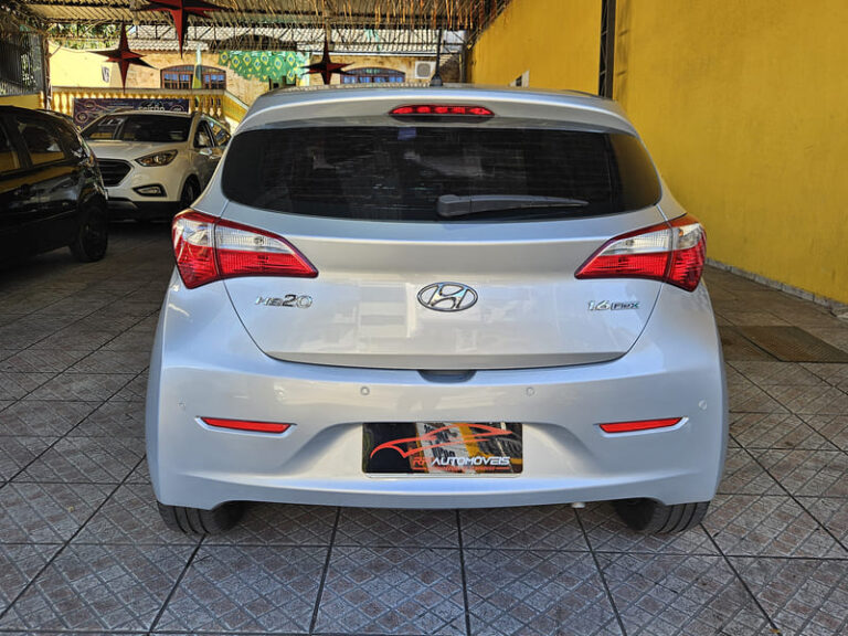 5-HYUNDAI-HB20-1.6-COMFORT-16V-FLEX-MANUAL-PRATA-2014-RR-AUTOMOVEIS-LOJA-DE-CARROS-FREGUESIA-DO-O-AVENIDA-PETRONIO-PORTELA