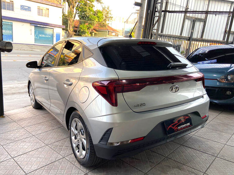 4-HYUNDAI-HB20-1.0-COMFORT-PLUS-FLEX-12V-MANUAL-CINZA-2025-RR-AUTOMOVEIS-LOJA-DE-CARROS-FREGUESIA-DO-O-AVENIDA-PETRONIO-PORTELA