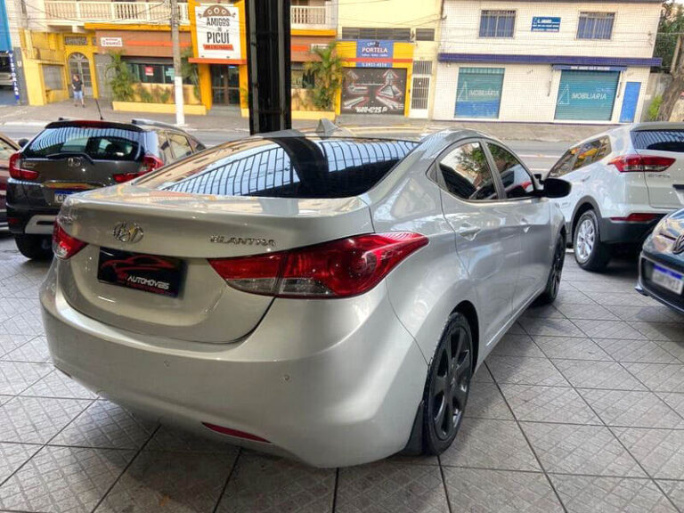 6-HYUNDAI-ELANTRA-1.8-GLS-16V-AUTOMATICO-PRATA-2013-RR-AUTOMOVEIS-LOJA-DE-CARROS-FREGUESIA-DO-O-AVENIDA-PETRONIO-PORTELA