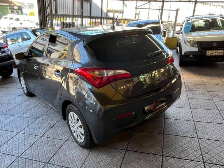 6-HYUNDAI-HB20-1.0-COMFORT-12V-FLEX-MANUAL-CINZA-2015-RR-AUTOMOVEIS-LOJA-DE-CARROS-FREGUESIA-DO-O-AVENIDA-PETRONIO-PORTELA