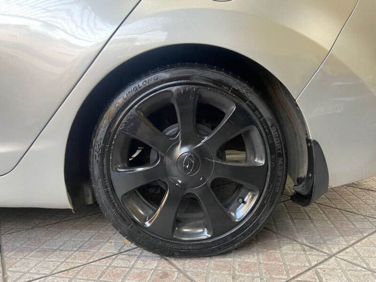 7-HYUNDAI-ELANTRA-1.8-GLS-16V-AUTOMATICO-PRATA-2013-RR-AUTOMOVEIS-LOJA-DE-CARROS-FREGUESIA-DO-O-AVENIDA-PETRONIO-PORTELA