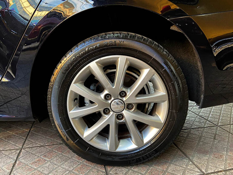 7-VOLKSWAGEN-JETTA-2.0-HIGHLINE-TSI-16V-TIPTRONIC-PRETO-2013-RR-AUTOMOVEIS-LOJA-DE-CARROS-FREGUESIA-DO-O-AVENIDA-PETRONIO-PORTELA