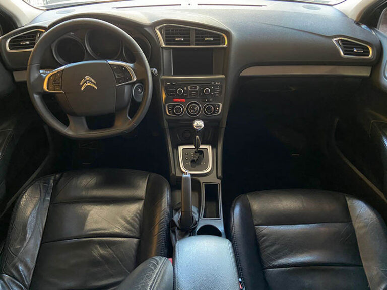 8-CITROEN-C4-LOUNGE-2.0-TENDANCE-FLEX-AUTOMÁTICO-PRETO-2015-RR-AUTOMOVEIS-LOJA-DE-CARROS-OSASCO-AVENIDA-VISCONTE-DE-NOVA-GRANADA