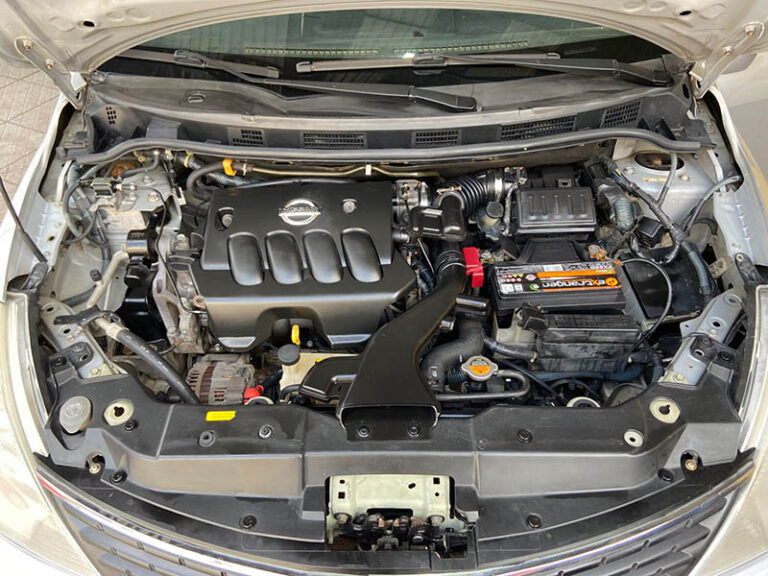 8-NISSAN-TIIDA-1.8-SL-FLEX-16V-AUTOMATICO-PRATA-2011-RR-AUTOMOVEIS-LOJA-DE-CARROS-FREGUESIA-DO-O-AVENIDA-PETRONIO-PORTELA