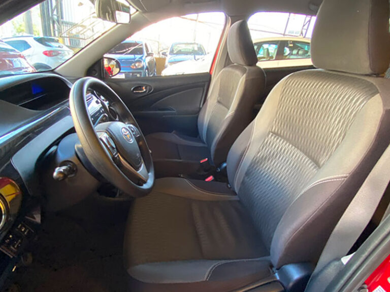 8-TOYOTA-ETIOS-SEDAN-1.5-XS-FLEX-16V-MANUAL-VERMELHO-2018-PLACA-RR-AUTOMOVEIS-LOJA-DE-CARROS-FREGUESIA-DO-O-AVENIDA-PETRONIO-PORTELA