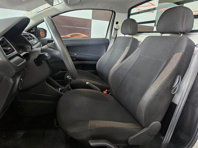 9-VOLKSWAGEN-SAVEIRO-1.6-CS-ROBUST-FLEX-MANUAL-BRANCO-2025-RR-AUTOMOVEIS-LOJA-DE-CARROS-OSASCO-AVENIDA-VISCONTE-DE-NOVA-GRANADA